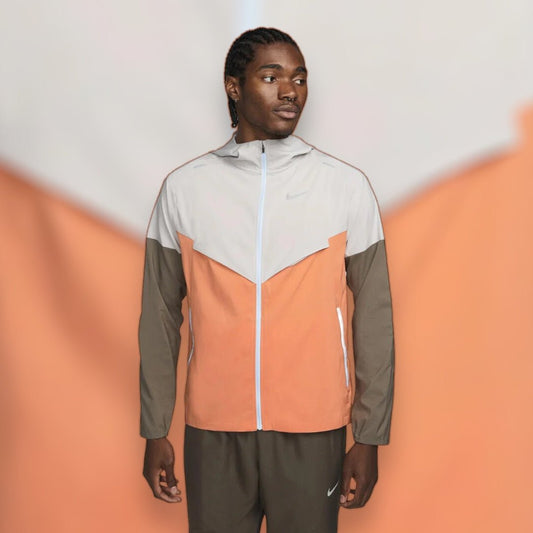 NIKE WINDRUNNER (CREAM/ORANGE)