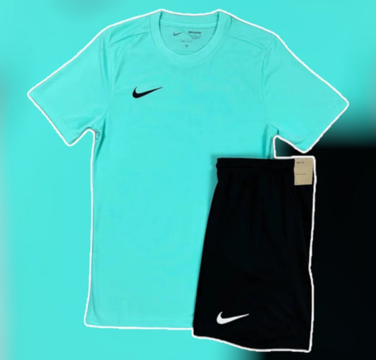 NIKE DRI FIT ESSENTIALS SET (TURQUOISE/BLACK)