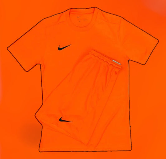 NIKE DRI FIT ESSENTIALS SET (ORANGE)