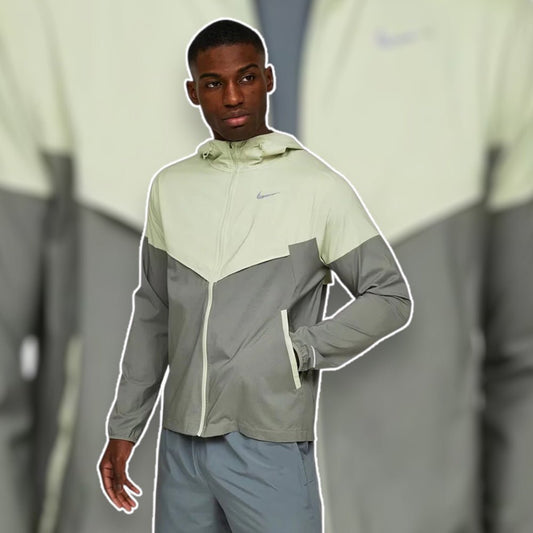 NIKE REPEL WINDRUNNER (OLIVE AURA)