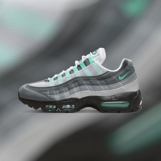 NIKE AIR MAX 95 (HYPER TURQUOISE)