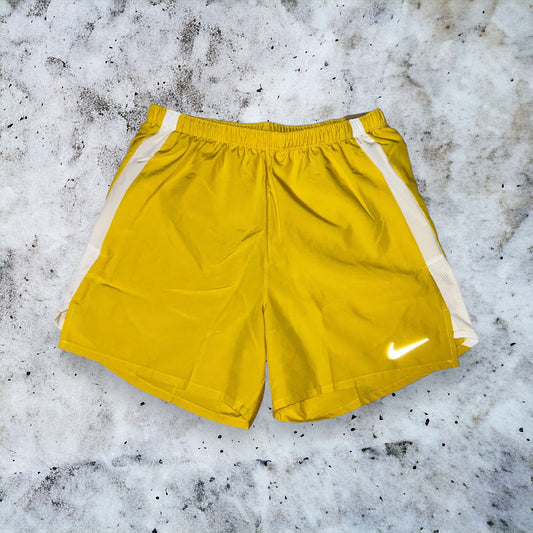 NIKE CHALLENGER 5 INCH SHORTS (SULPHUR YELLOW)