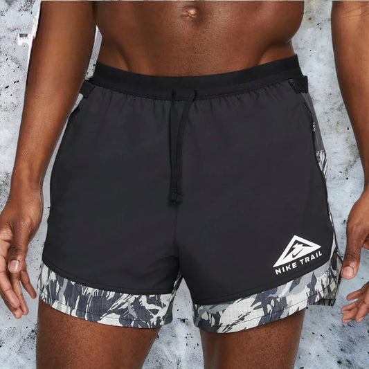 NIKE TRAIL FLEX 5 INCH SHORTS (BLACK CAMO)